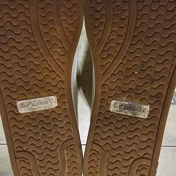Sperry Women's White Femmes Canvas Sneakers Size 11 (STS 86035) - Picture 10 of 10